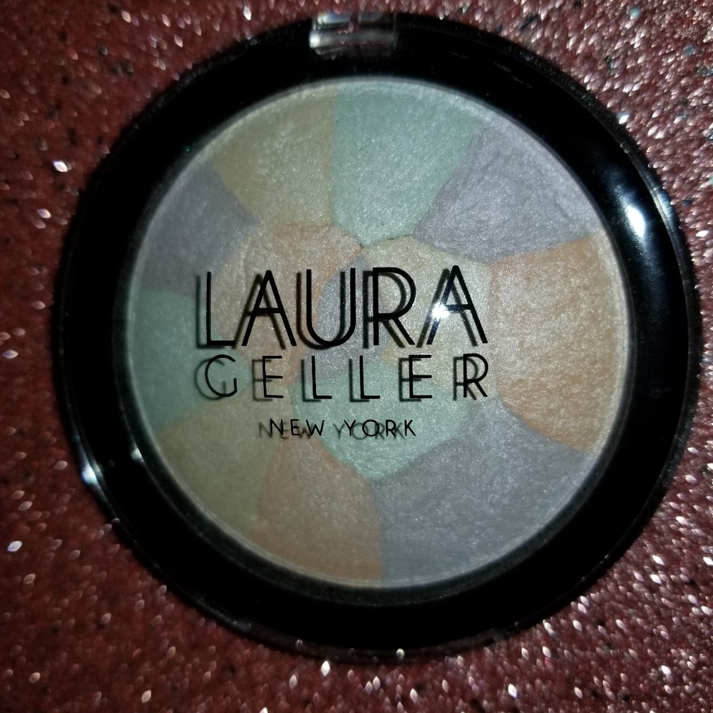 Laura GELLER powder